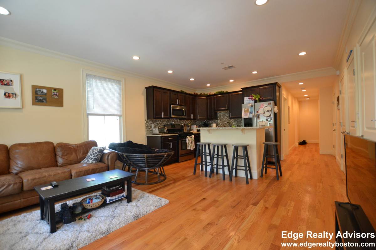 Apartment for rent at 11 Sparhawk St #4, Brighton, MA 02135