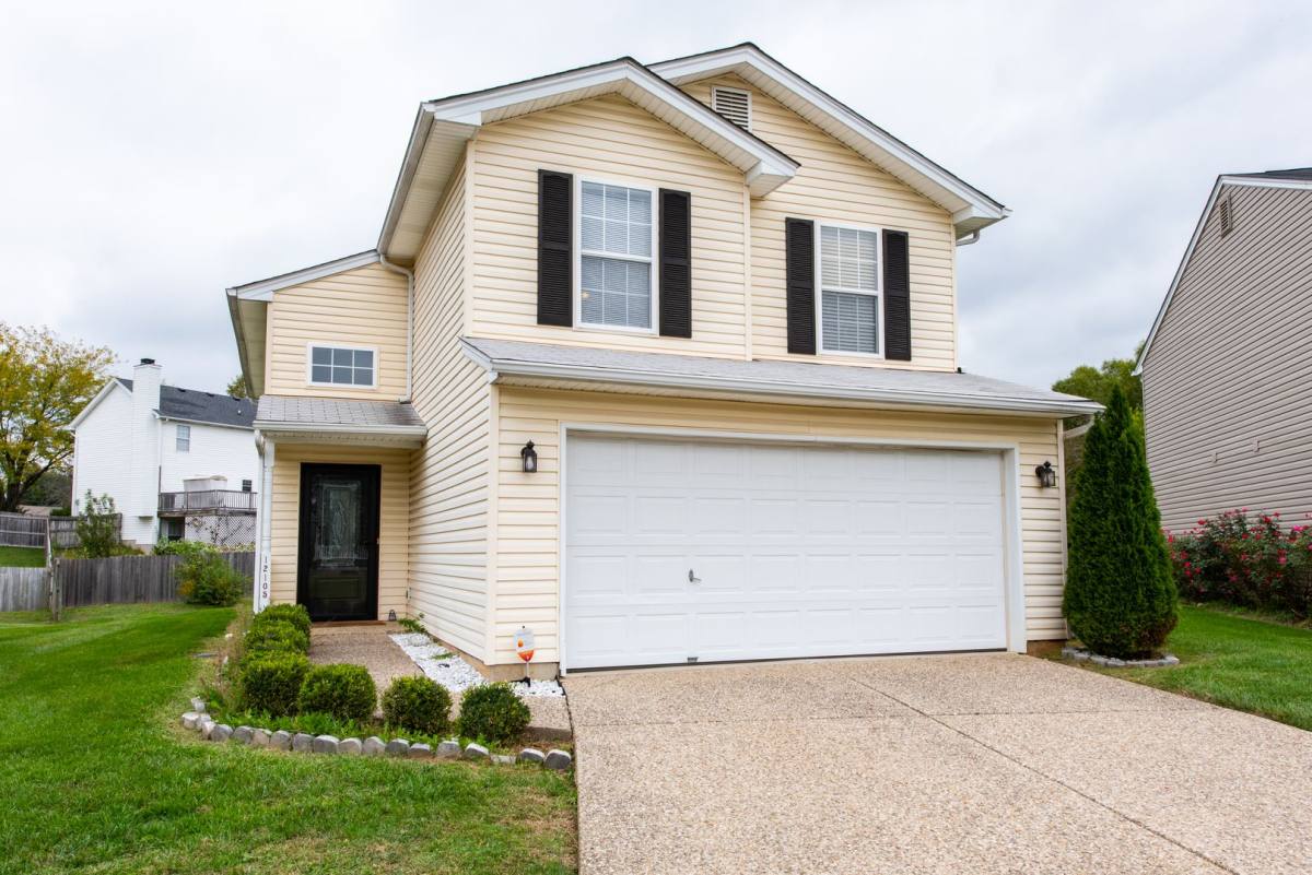House for rent at 12105 Eastbay Court, Louisville, KY 40245