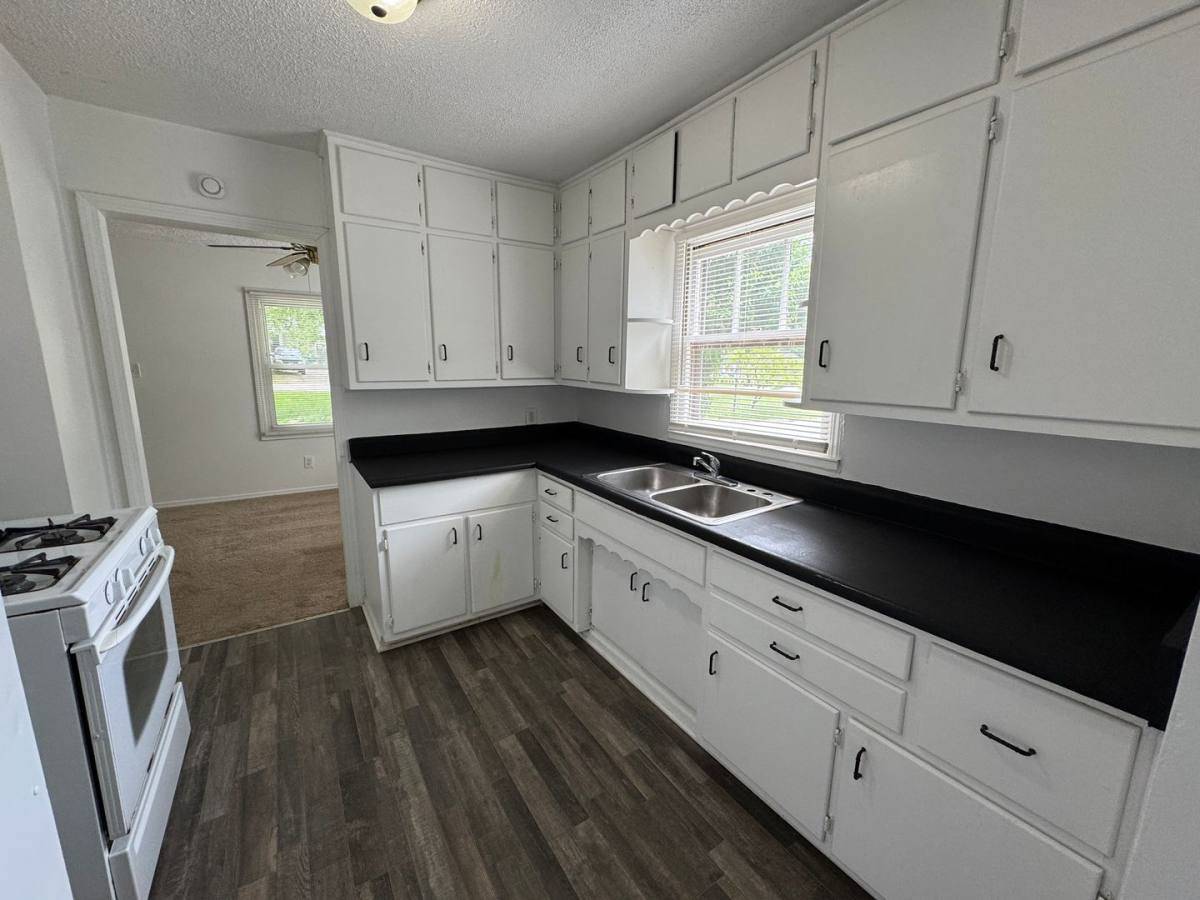 House for rent at 1088 S Morgantown Rd, Greenwood, IN 46143