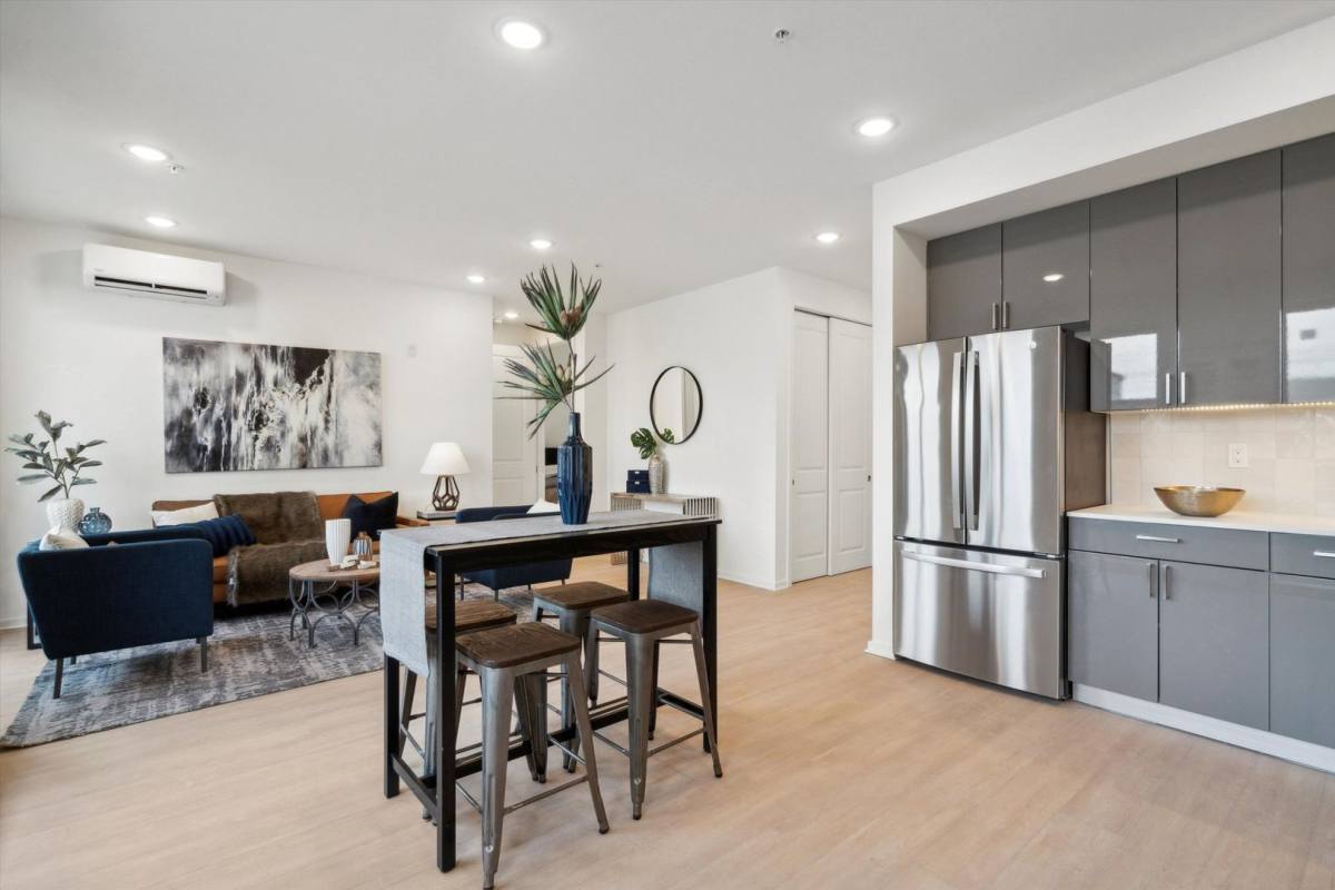 Apartment for rent at 225 N 12th St, Philadelphia, PA 19107