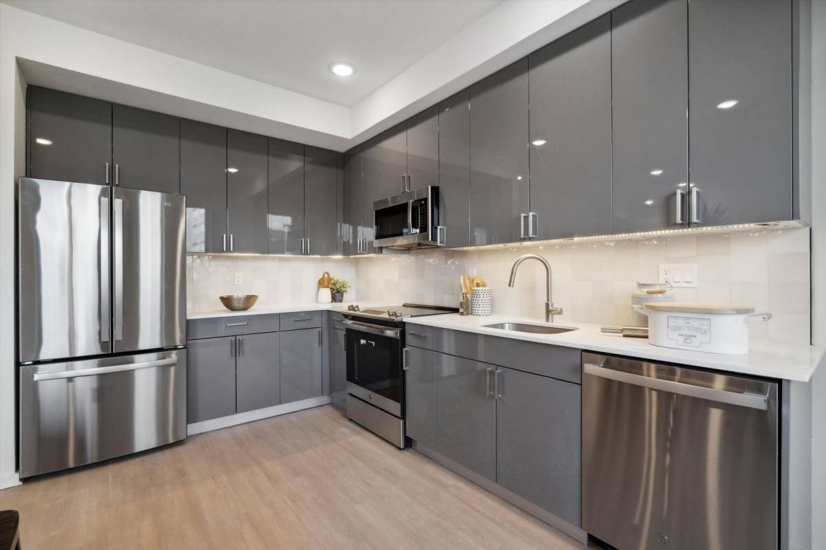 Apartment for rent at 225 N 12th St, Philadelphia, PA 19107