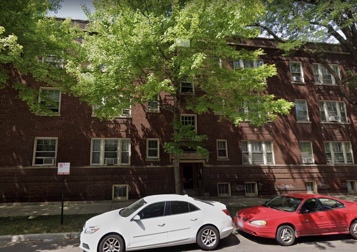 Apartment for rent at 3504 Wolcott #5, Chicago, IL 60657