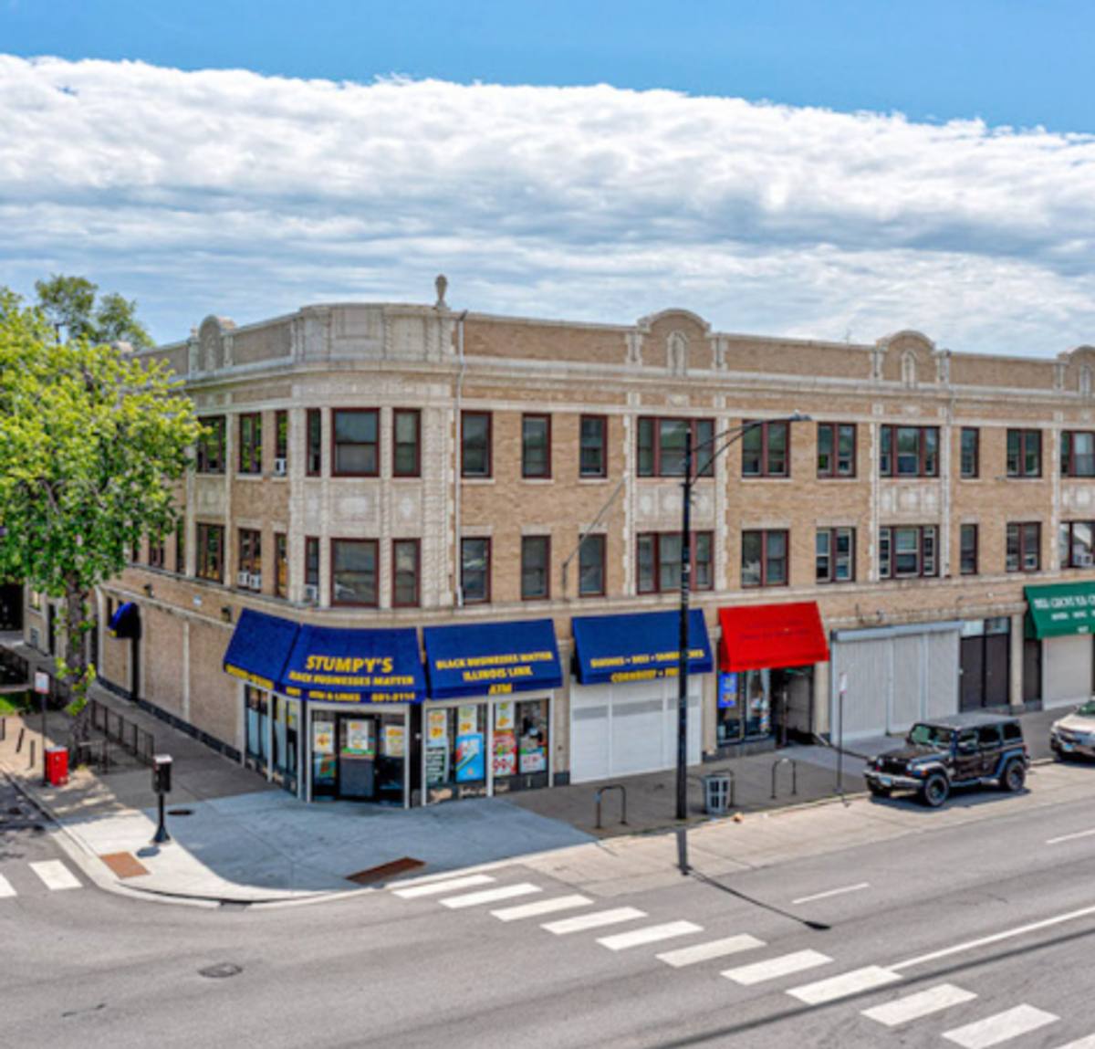 Apartment for rent at 9001 S Ashland Ave, Chicago, IL 60610