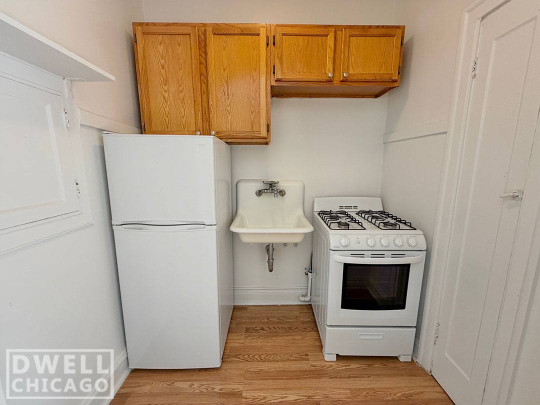 House for rent at 2536 N Sawyer Ave #306, Chicago, IL 60647