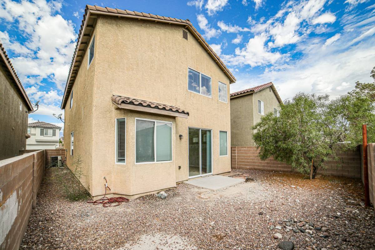 House for rent at 8104 Caspian Moon Dr, Las Vegas, NV 89166
