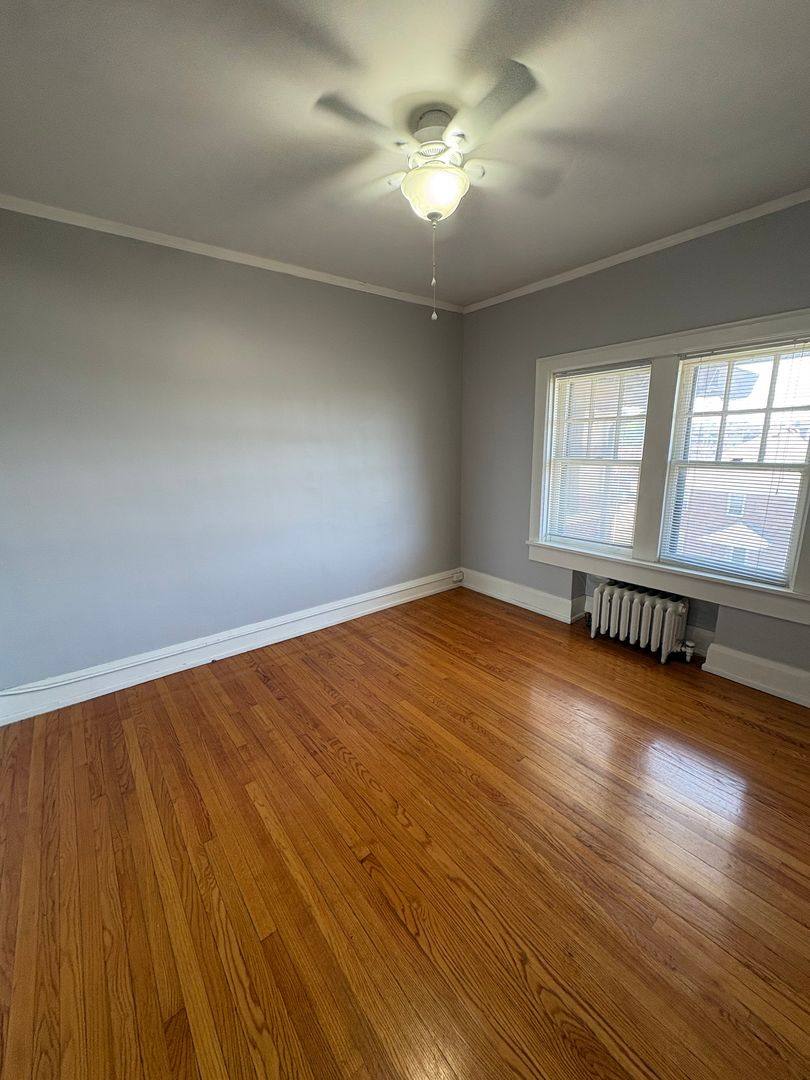 Apartment for rent at 307 S 39th St, Omaha, NE 68131