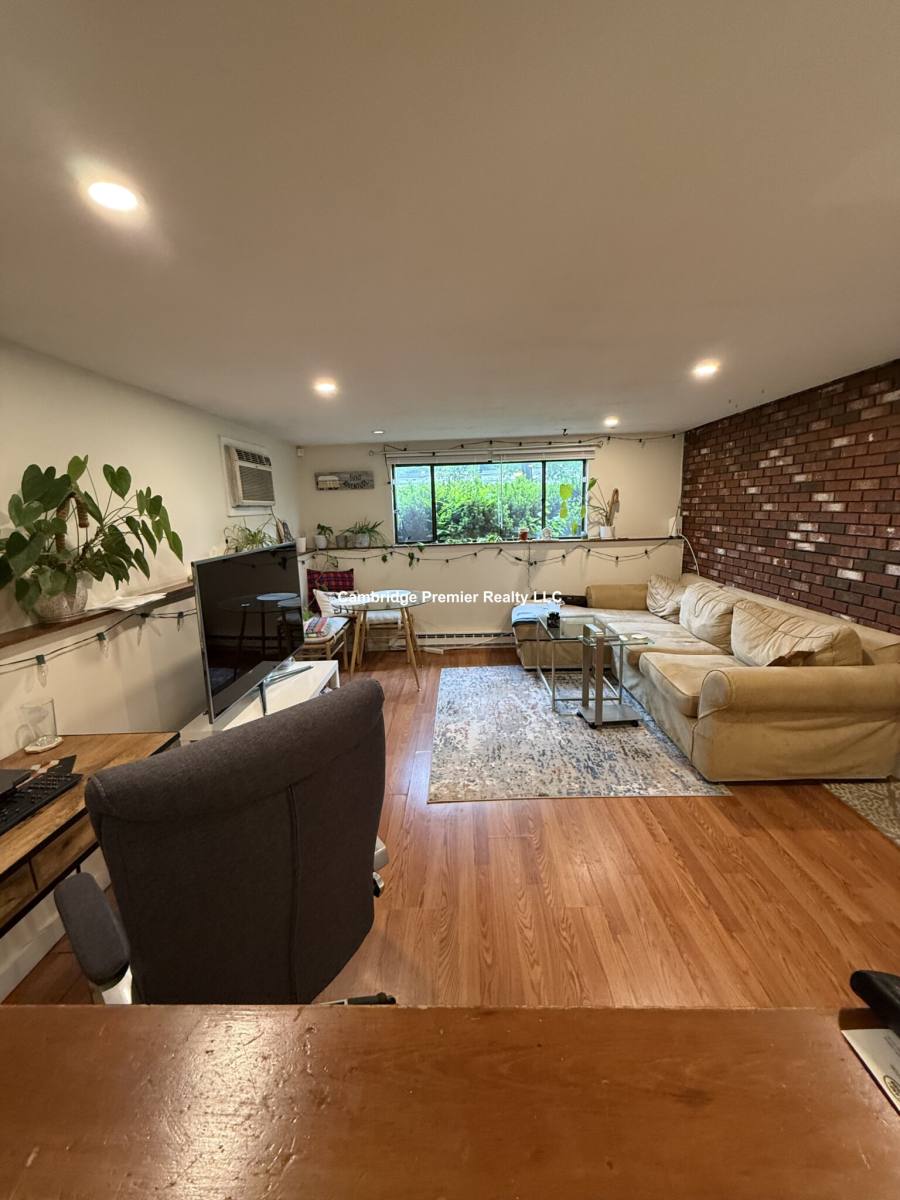 Apartment for rent at 102 Alpine St #2, Somerville, MA 02144