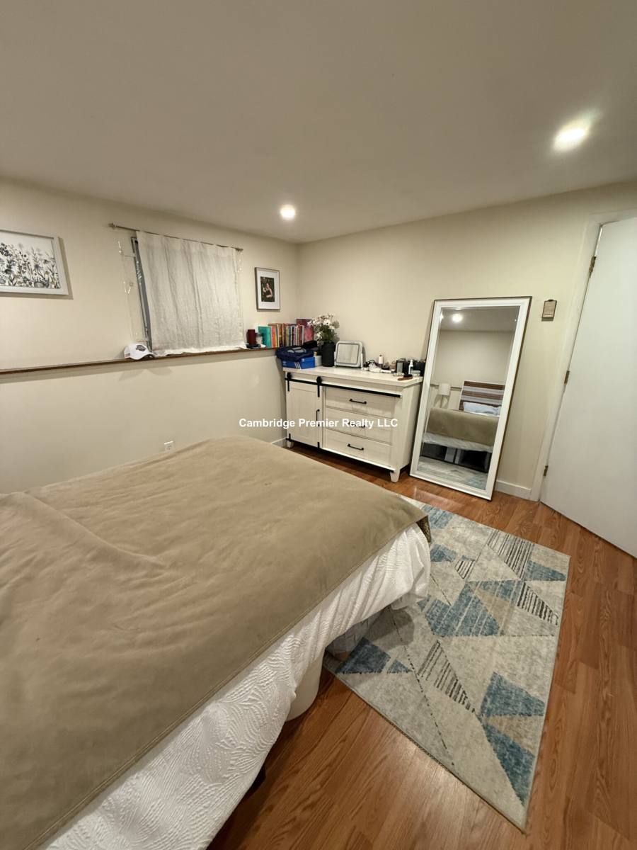 Apartment for rent at 102 Alpine St #2, Somerville, MA 02144