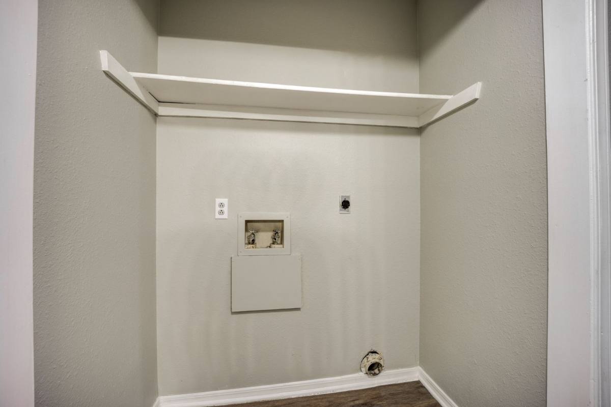 Apartment for rent at 2022 Phoenix Ave, Fort Smith, AR 72901