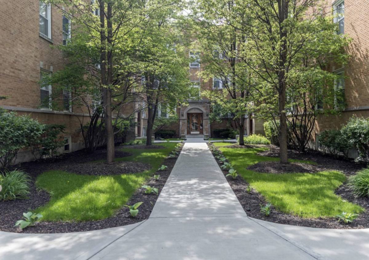 Apartment for rent at 4874 N Ashland Ave #48801W, Chicago, IL 60640
