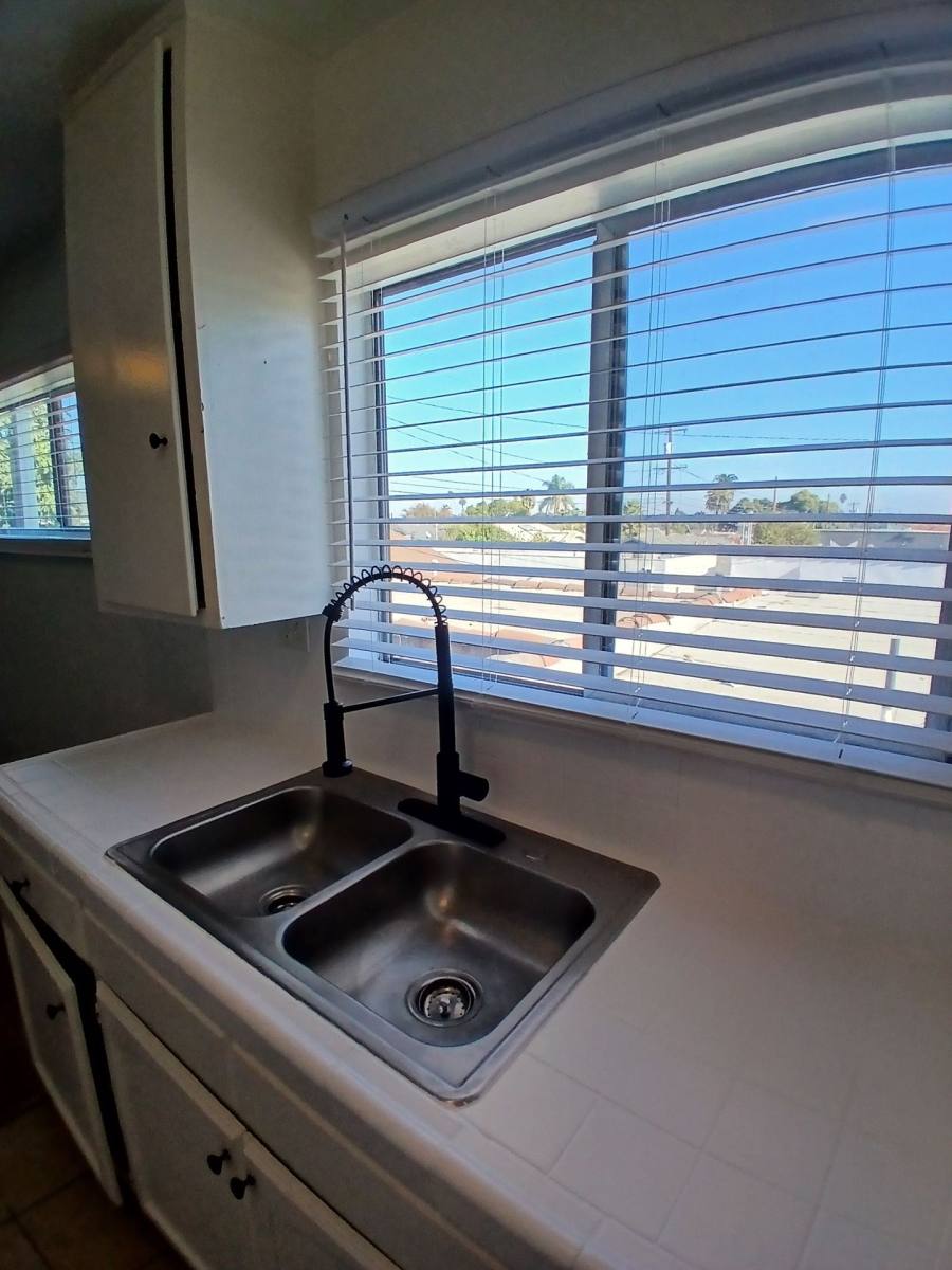Apartment for rent at 7112 S Harvard Blvd, Los Angeles, CA 90047