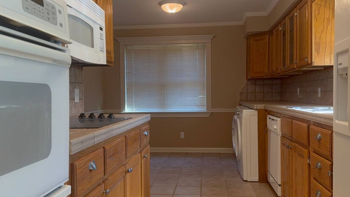 House for rent at 323 Auburn Dr, Little Rock, AR 72205