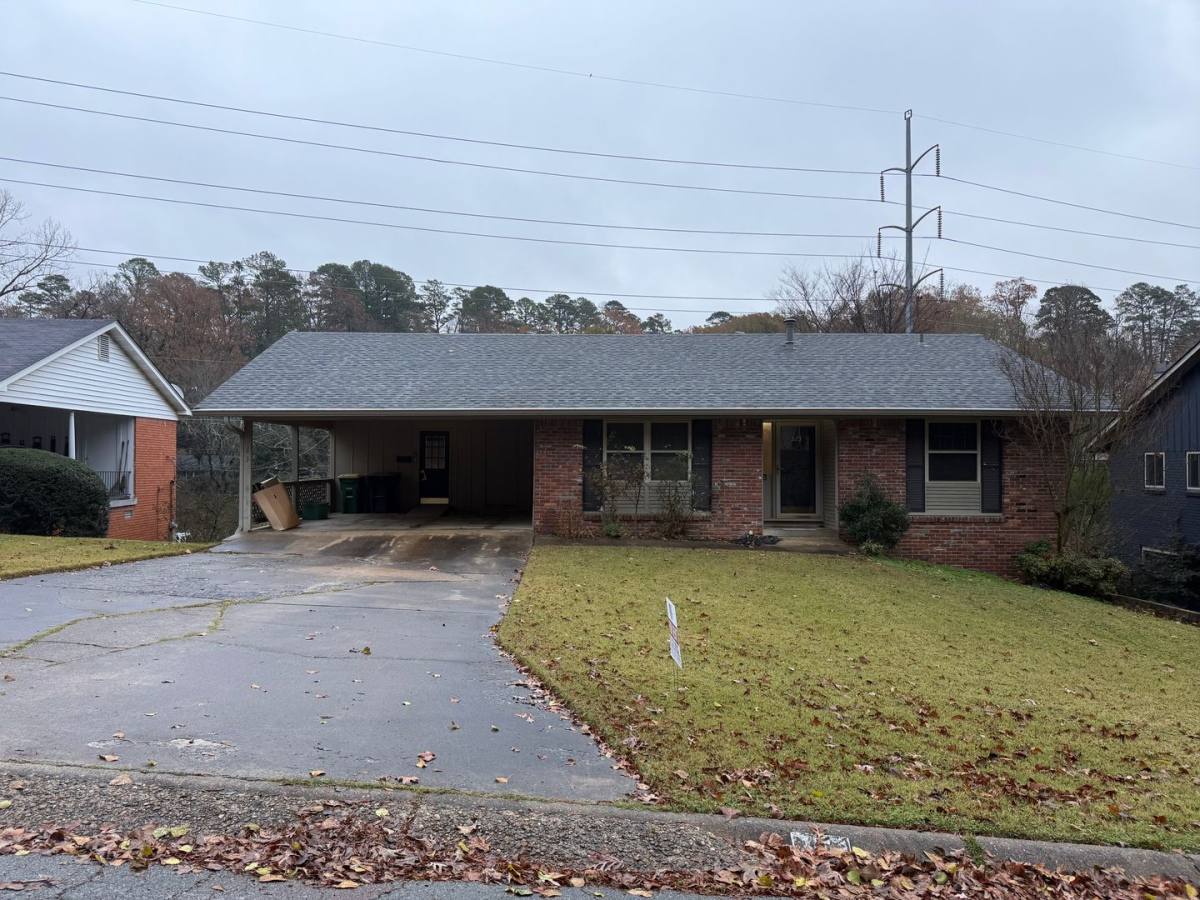 House for rent at 323 Auburn Dr, Little Rock, AR 72205