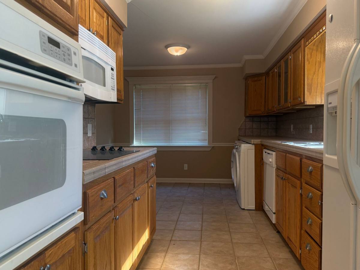 House for rent at 323 Auburn Dr, Little Rock, AR 72205