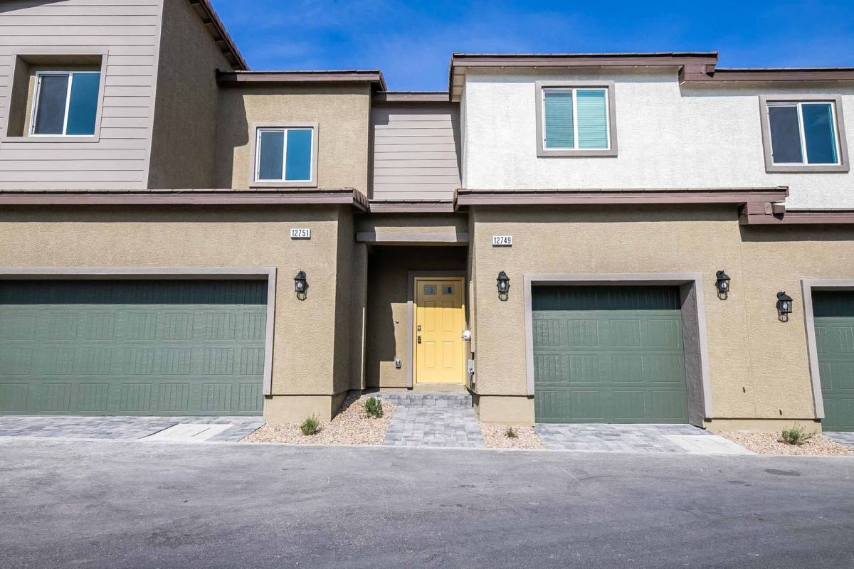 Townhouse for rent at 12749 Epperly St, Henderson, NV 89044