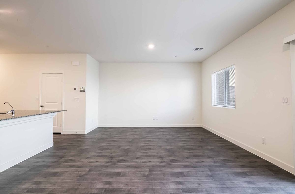 Townhouse for rent at 12749 Epperly St, Henderson, NV 89044