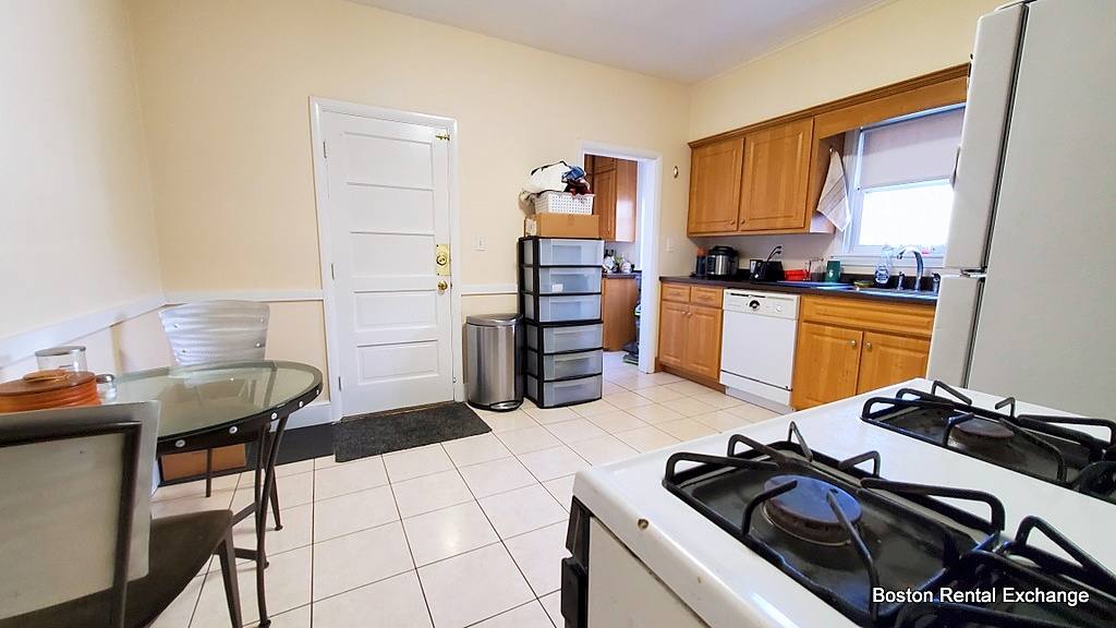 Apartment for rent at 757 Somerville Ave #1, Somerville, MA 02143