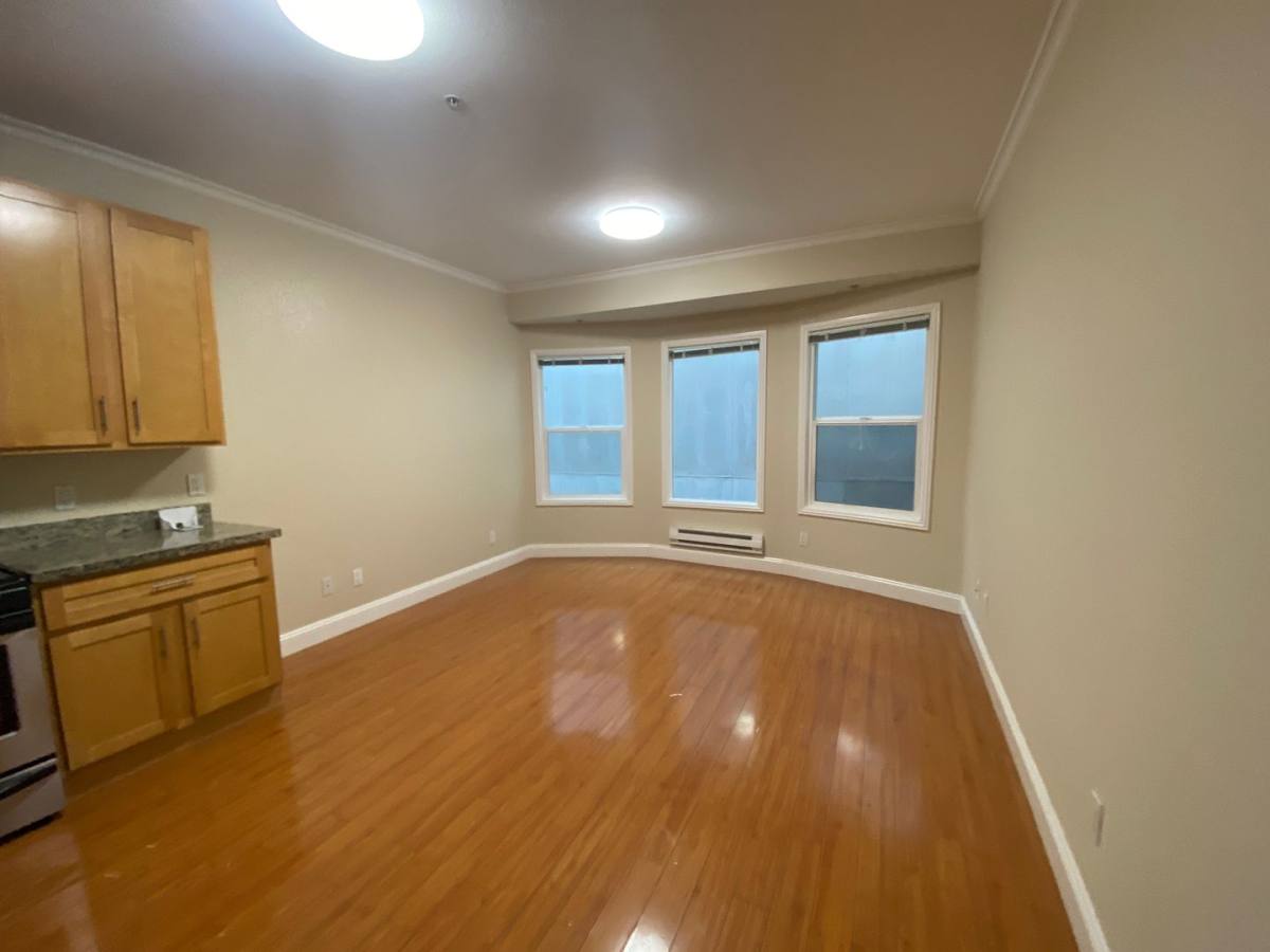 Apartment for rent at 3833 Telegraph Ave, Oakland, CA 94609