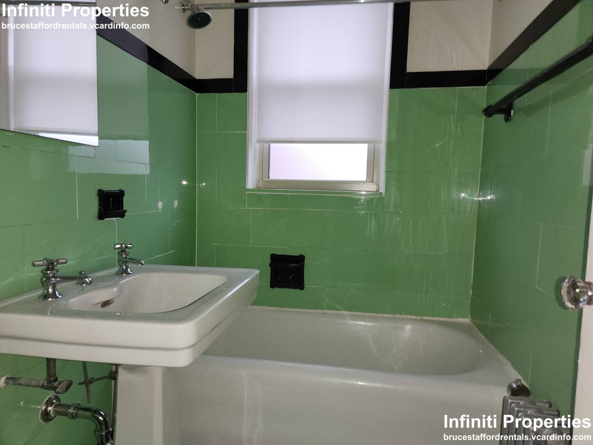 Apartment for rent at 9222 S Bishop #2A, Chicago, IL 60620