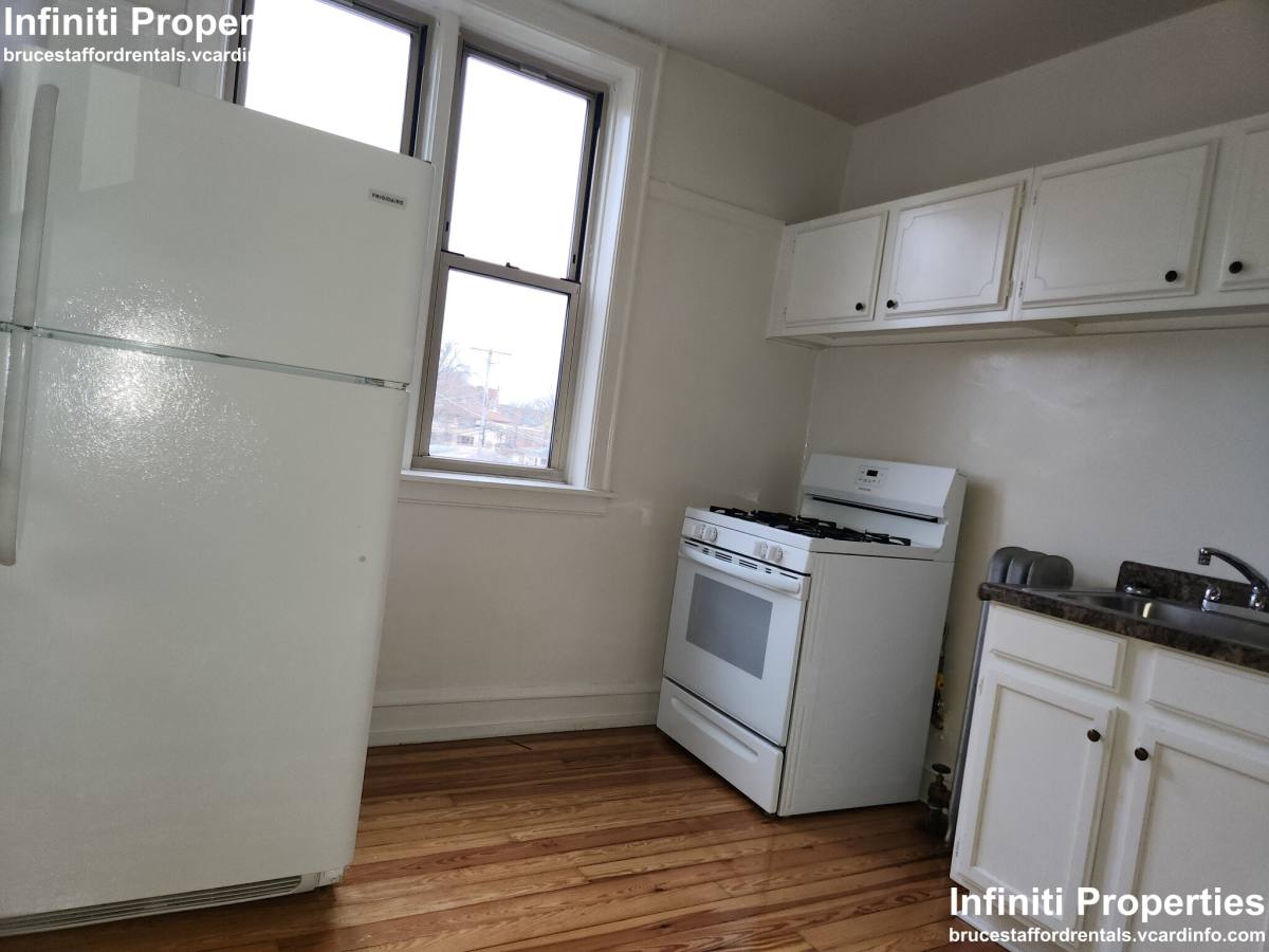 Apartment for rent at 9222 S Bishop #2A, Chicago, IL 60620