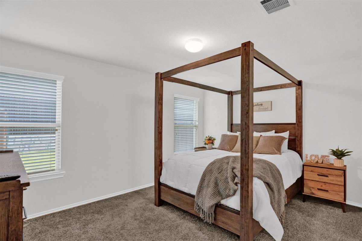 House for rent at 1111 Meadow Side Dr, Princeton, TX 75407