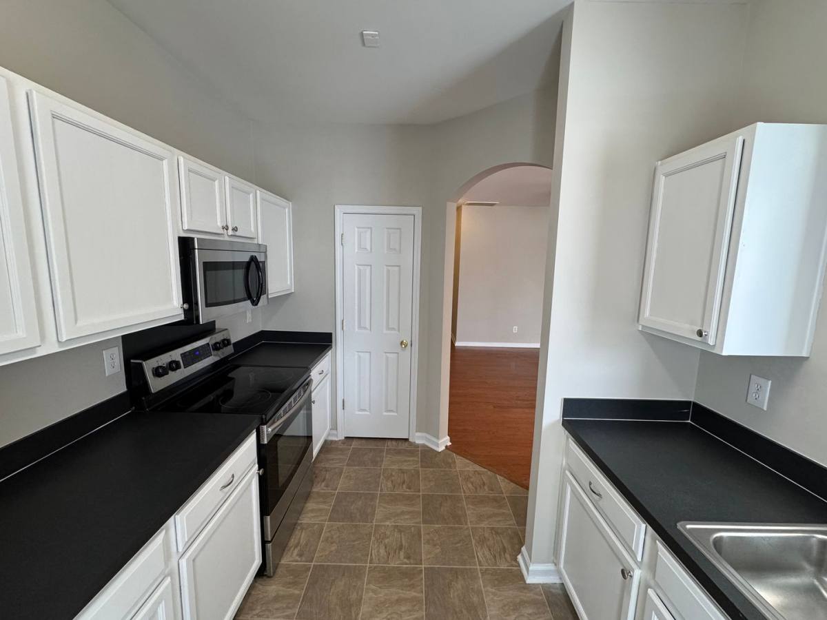 Townhouse for rent at 2152 Whispering Way, Charlotte, NC 28212