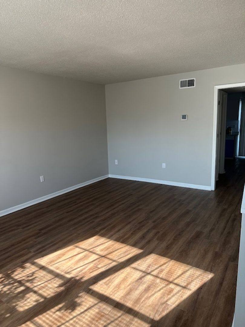House for rent at 1100 Pineland Ave, Hinesville, GA 31313