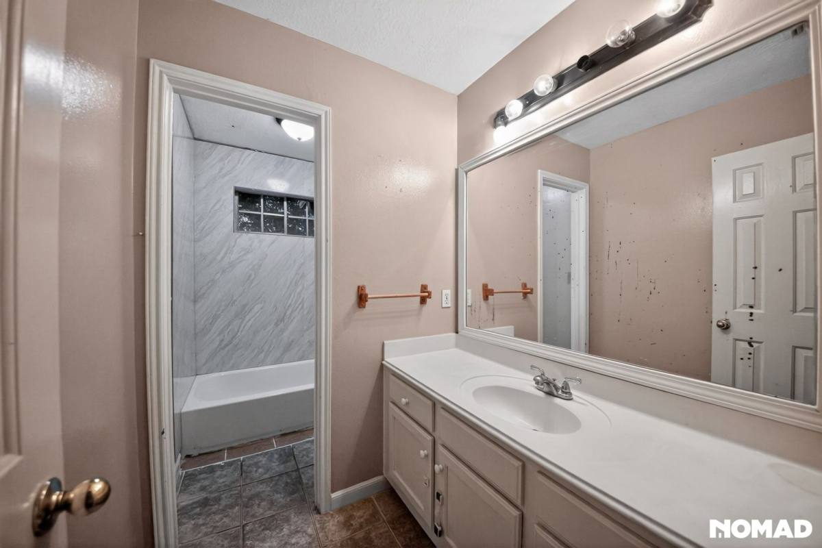 House for rent at 1811 Quiet Hollow Dr, Fresno, TX 77545