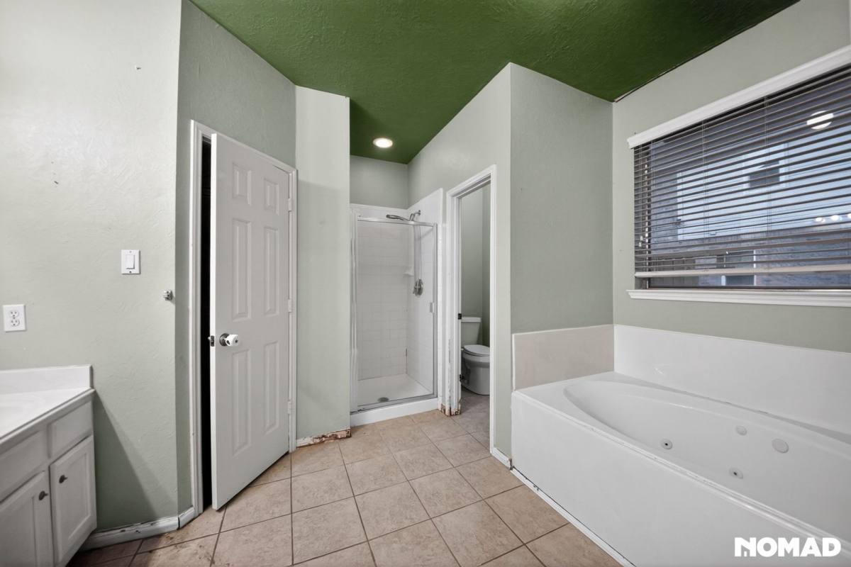 House for rent at 1811 Quiet Hollow Dr, Fresno, TX 77545