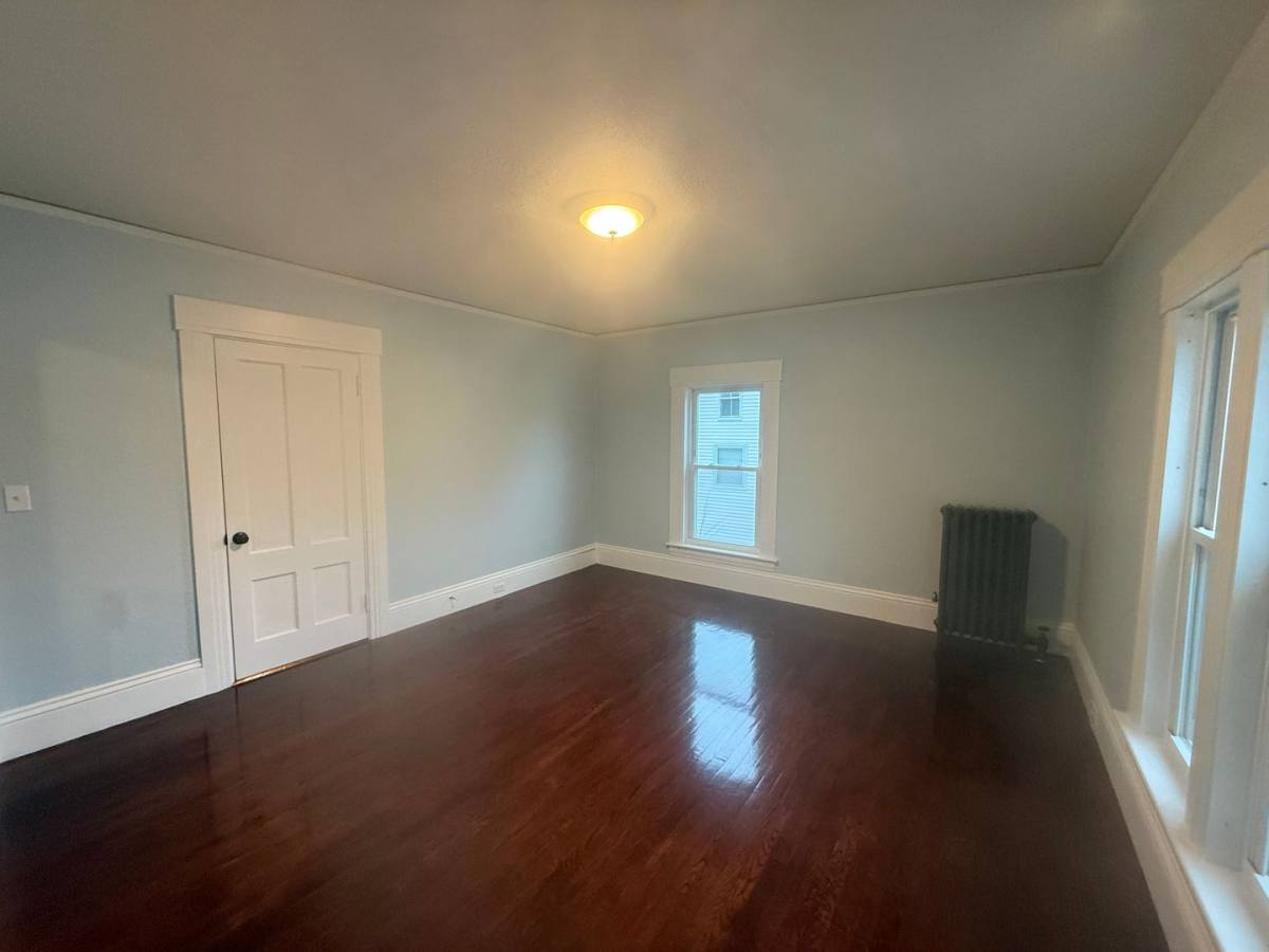 Apartment for rent at 597 Beech St, Manchester, NH 03104