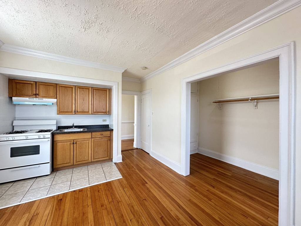 Apartment for rent at 2737 Spaulding #D803, Chicago, IL 60647