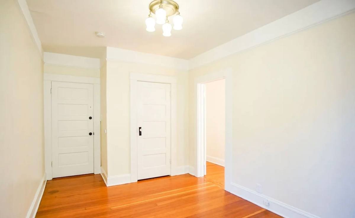 Apartment for rent at 2356 NW Irving St, Portland, OR 97210