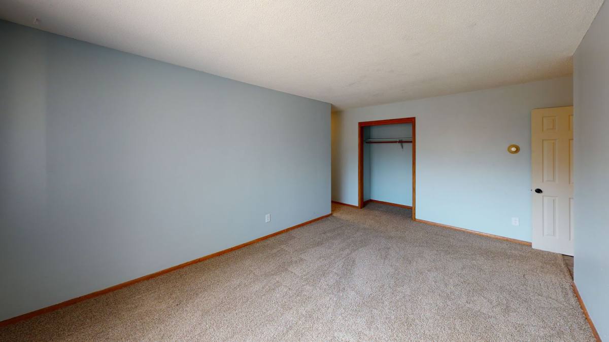 Apartment for rent at 3230 Penn Ave N, Minneapolis, MN 55412
