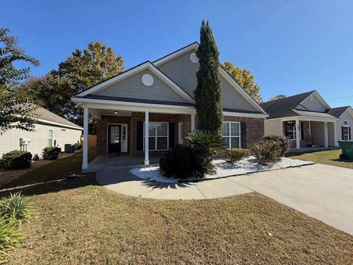 House for rent at 5026 Greyfield Place N, Valdosta, GA 31605