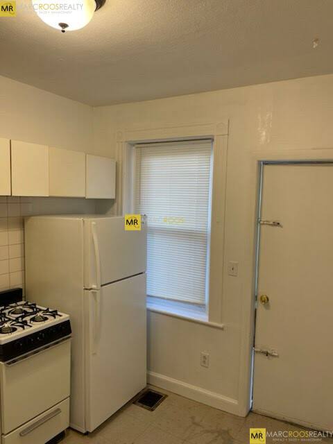 House for rent at 752 Huntington Ave #4, Boston, MA 02115