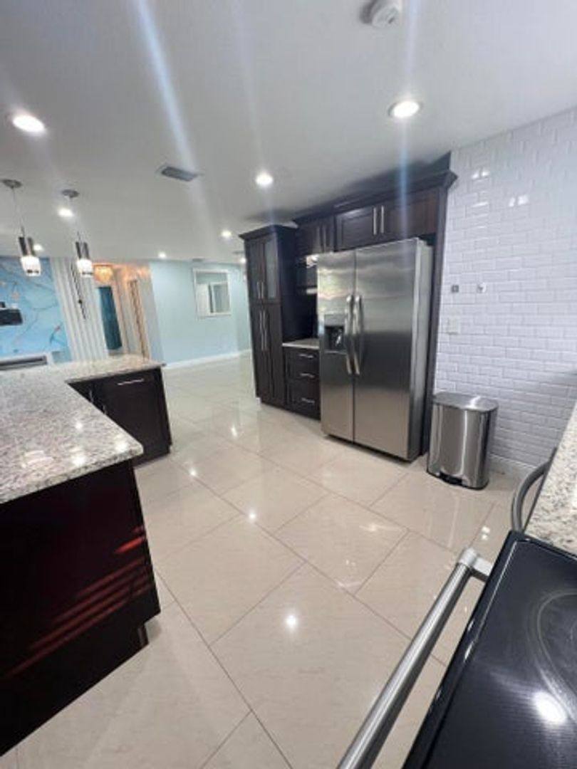 House for rent at 5858 Tarragon Dr, West Palm Beach, FL 33415