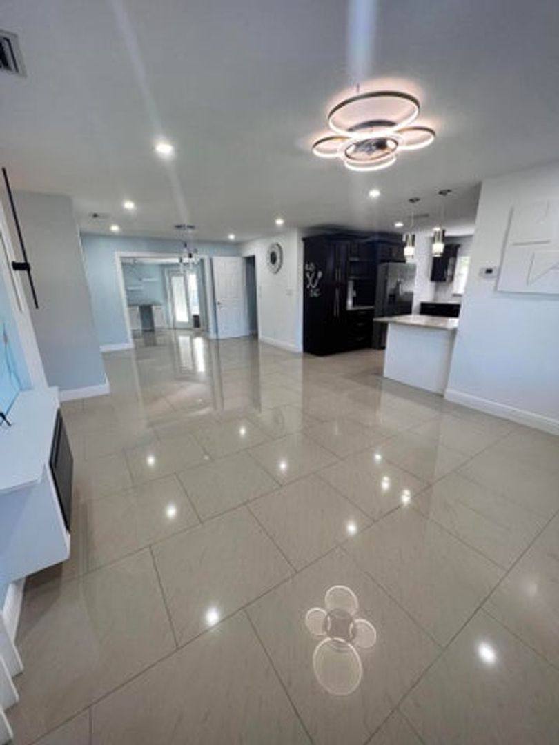 House for rent at 5858 Tarragon Dr, West Palm Beach, FL 33415