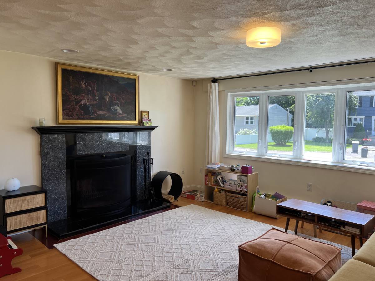 Apartment for rent at 11 Garrison Rd, Arlington, MA 02474