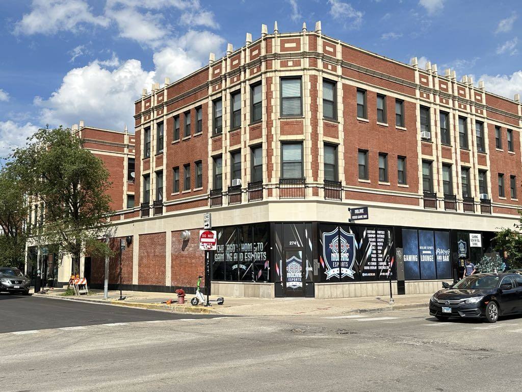 Apartment for rent at 2735 Spaulding #P803, Chicago, IL 60647