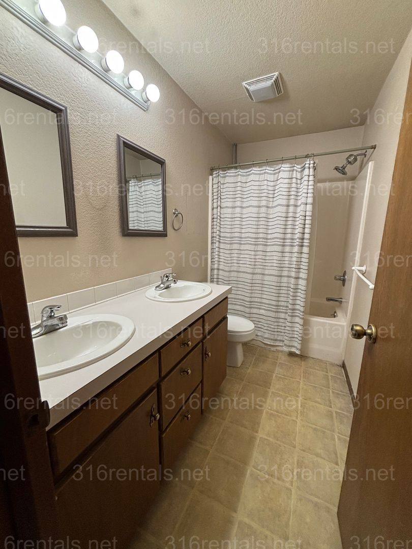House for rent at 1010 S Topeka, El Dorado, KS 67042