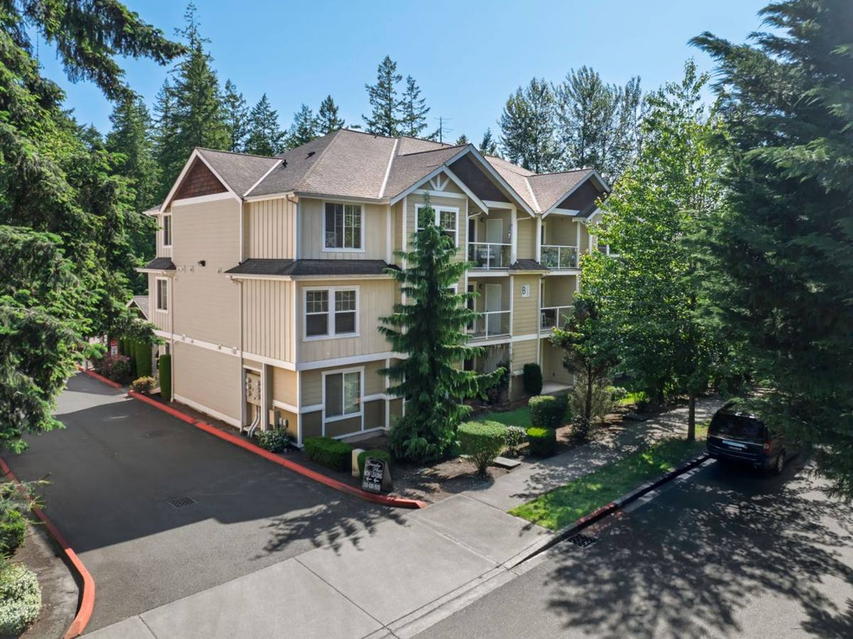 Apartment for rent at 24331 228th Ave SE, Maple Valley, WA 98038