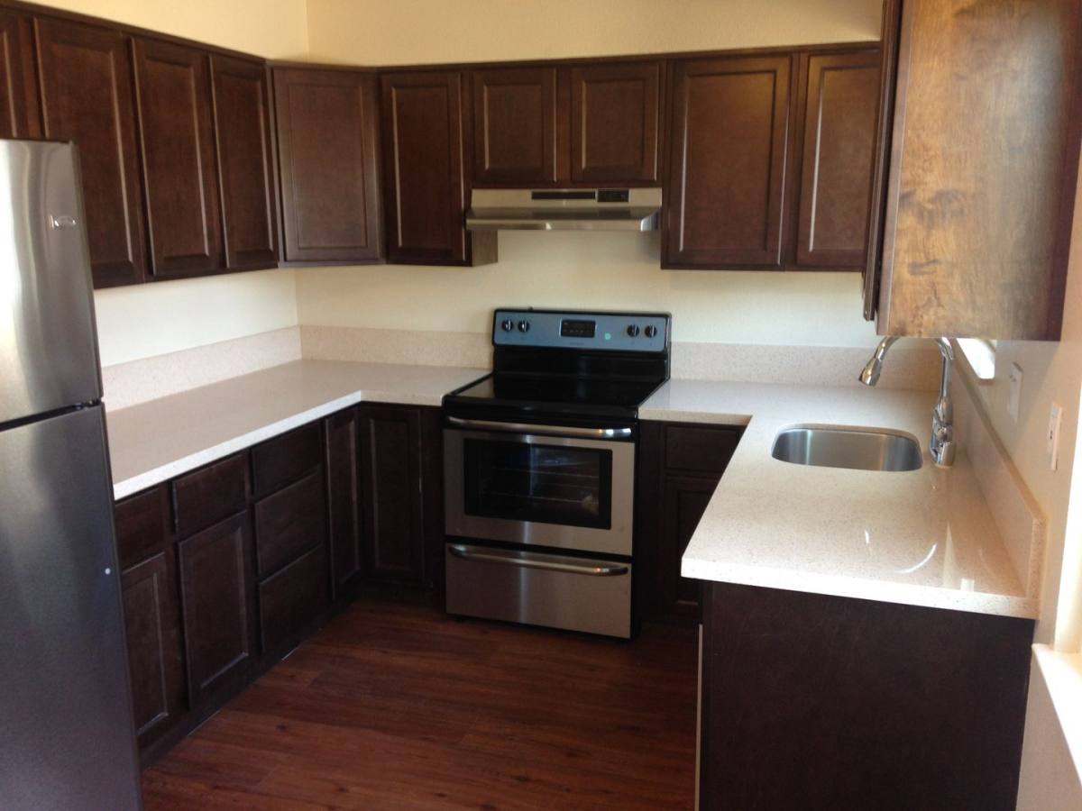 Apartment for rent at 33 Lodato Ave, San Mateo, CA 94403