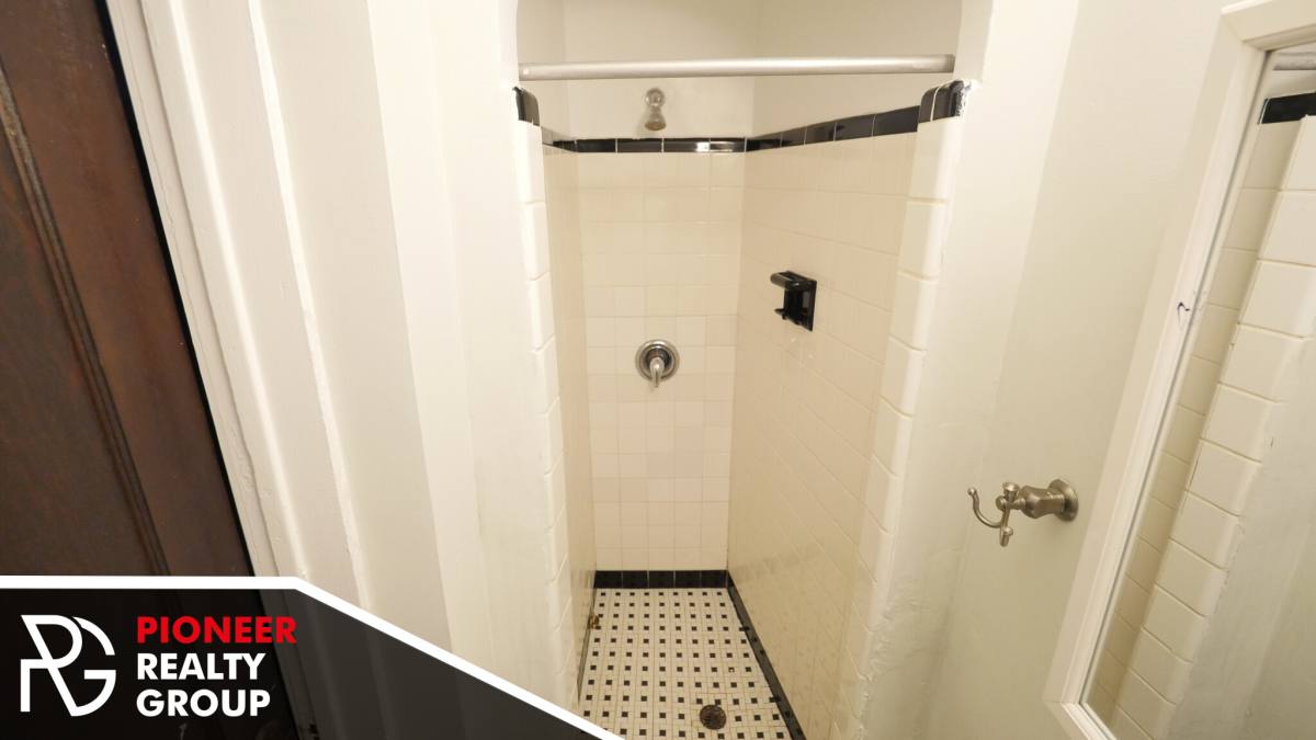 Apartment for rent at 4631 N Paulina #108, Chicago, IL 60640