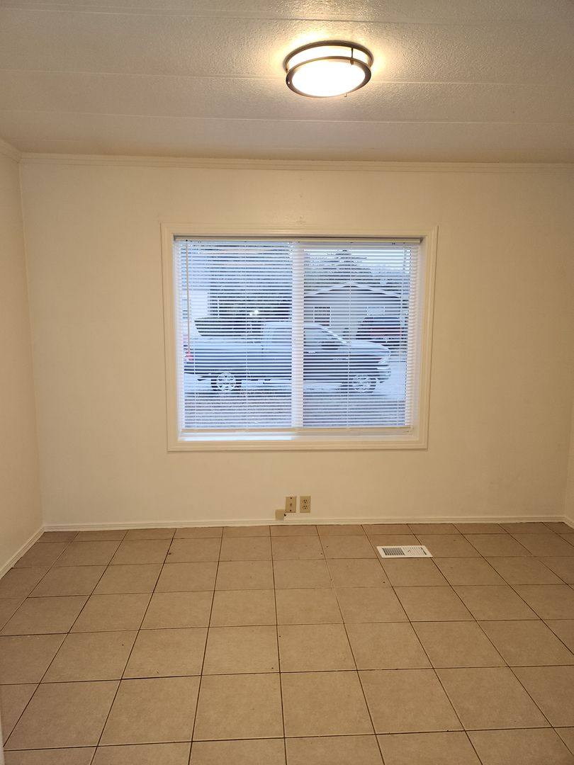 House for rent at 1125 2nd Ave, Sweet Home, OR 97386