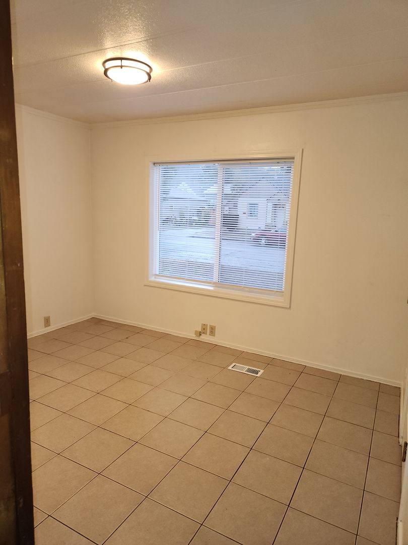 House for rent at 1125 2nd Ave, Sweet Home, OR 97386