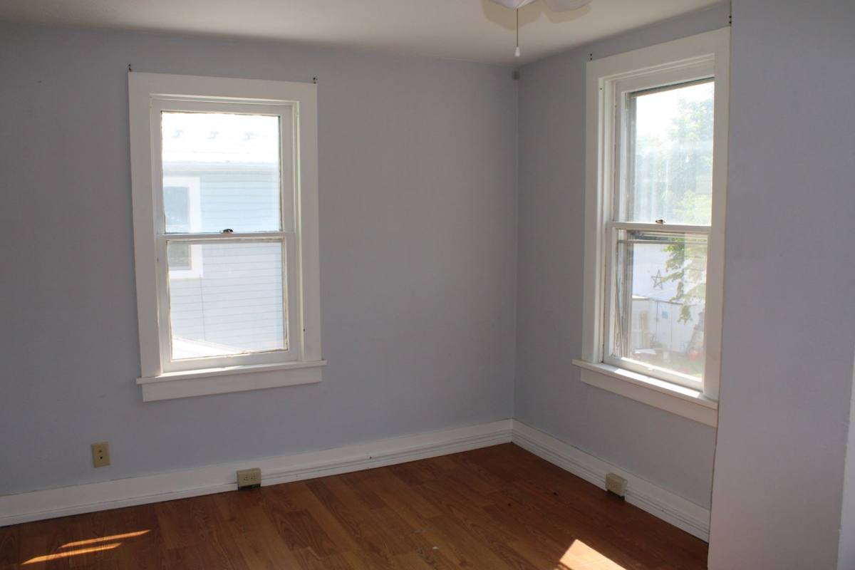 Apartment for rent at 109 Lumber St, Littlestown, PA 17340