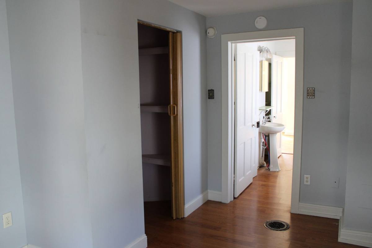 Apartment for rent at 109 Lumber St, Littlestown, PA 17340