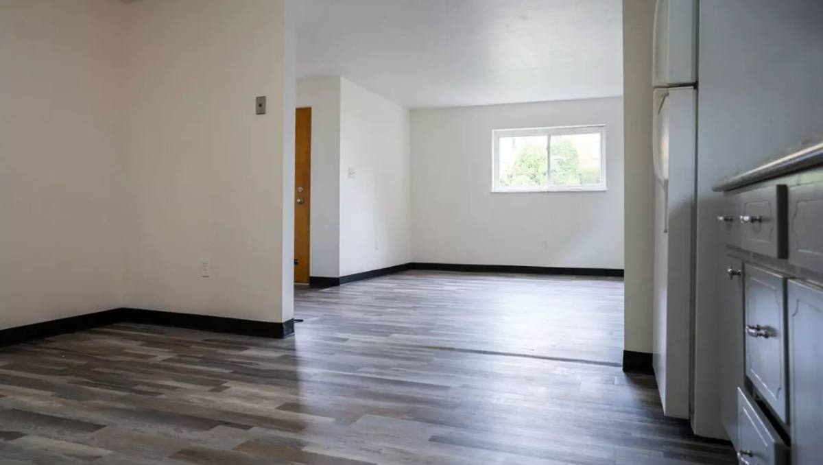 Apartment for rent at 549 Farview Dr, Greensburg, PA 15601