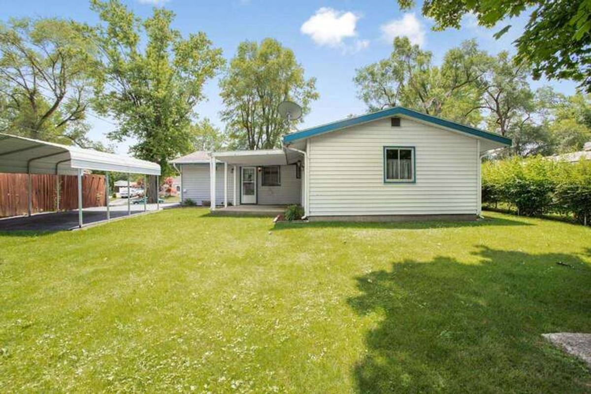 House for rent at 5308 Algonquin Trail, Kokomo, IN 46902