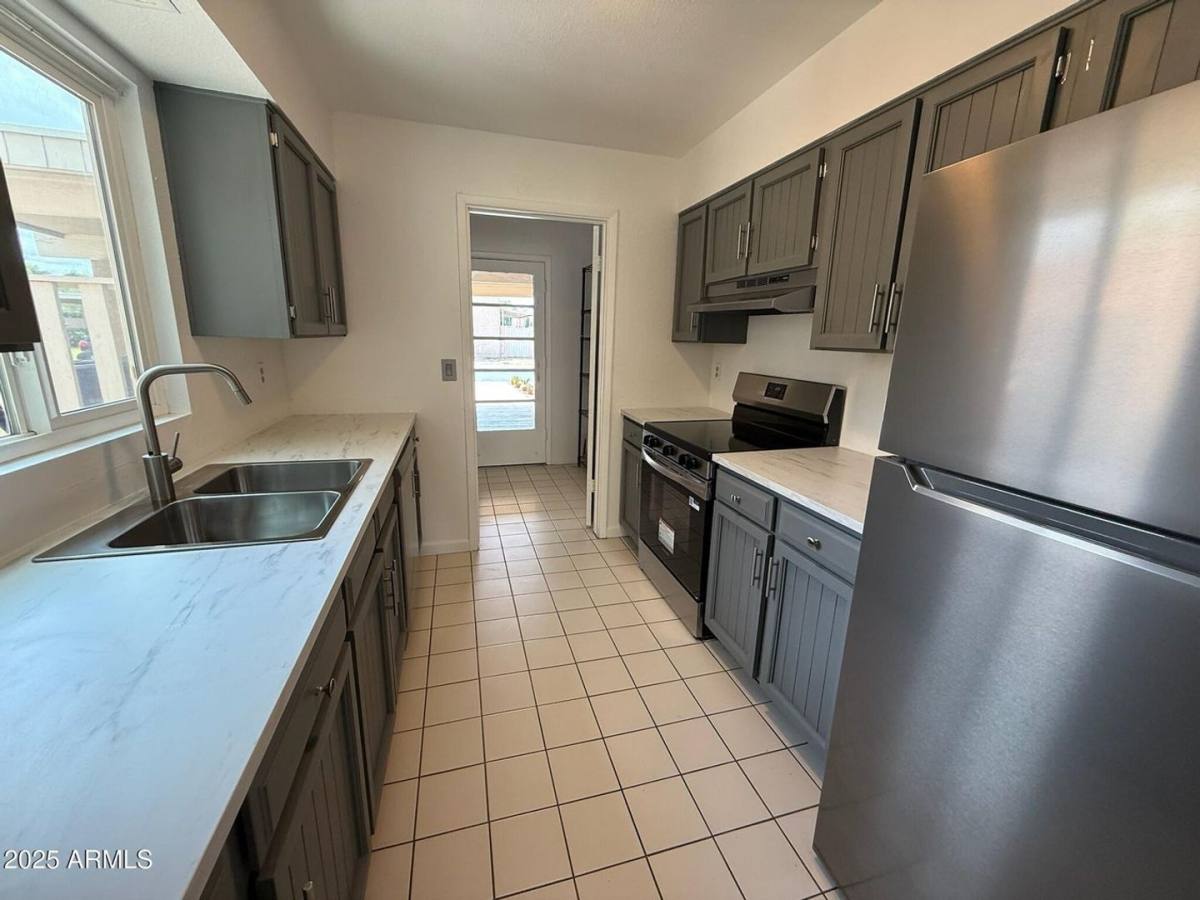 Townhouse for rent at 708 E Colgate Dr, Tempe, AZ 85283